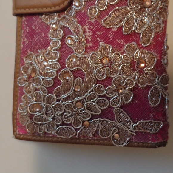 Vintage 90s Upcycled Authentic Fendi Genuine Leather Wallet - Picture 4 of 16